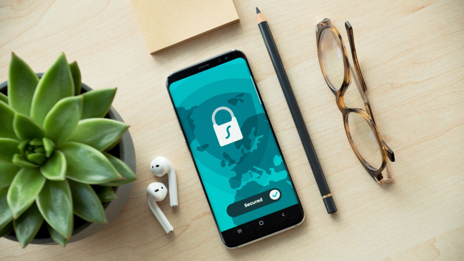 Privacy Awareness Week: 4 tips to stay safe online
